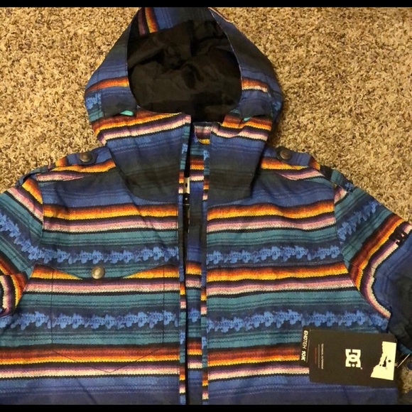 DC Baja pattern 10k snowboard jacket - Picture 2 of 10